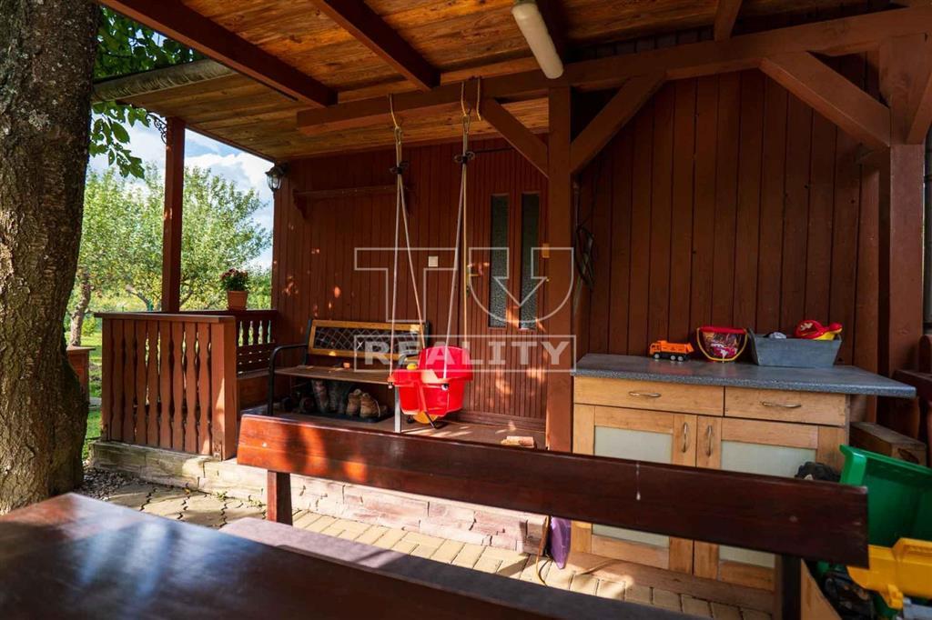 Záhrada s malebnou, zateplenou chatkou – Kalvária,... - 7