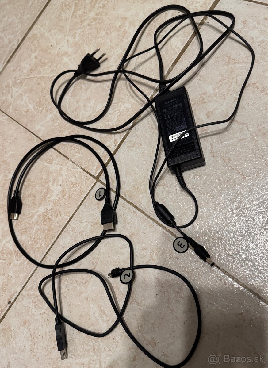 PS4 Pro, VR a príslušenstvo - 7