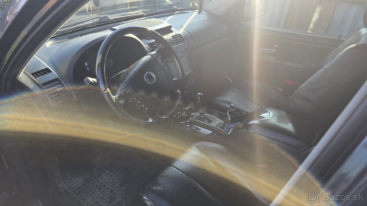 Predám SsangYong Rexton - 7