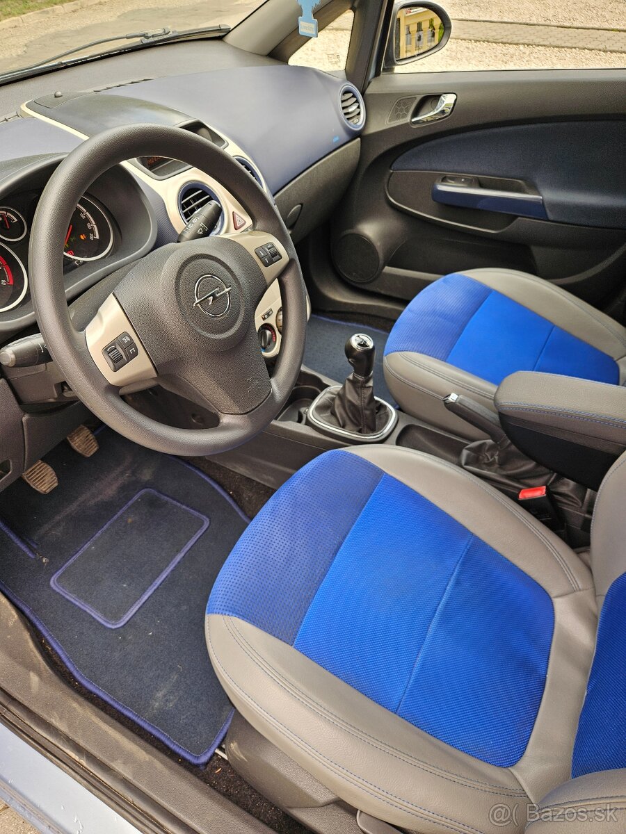 OPEL CORSA 1.2 BENZIN KLIMA Kamera 5 dverí servisná kniha - 7