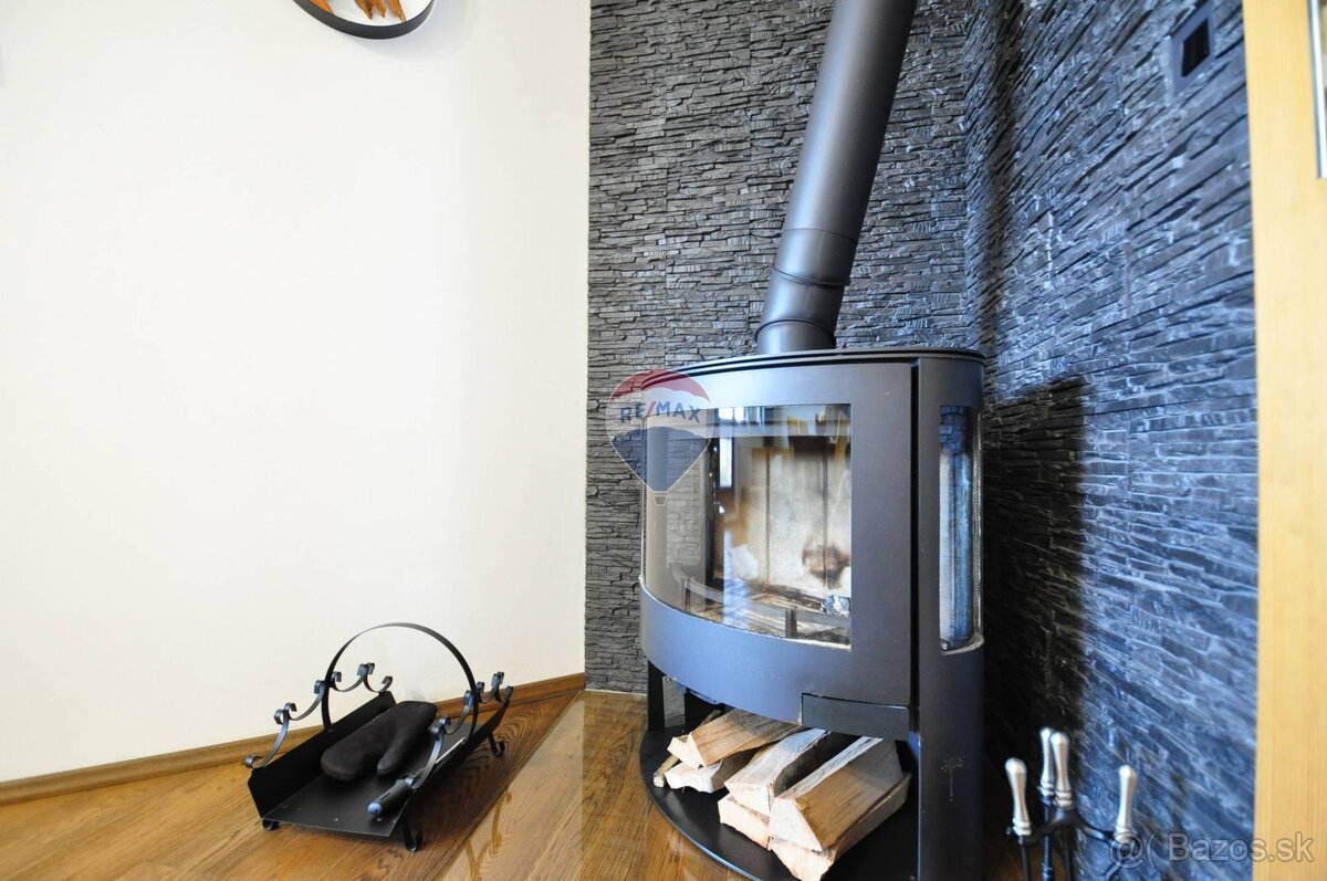 Moderný 3-izbový byt s garážou a výhľadom na Tatry – Veľká L - 7