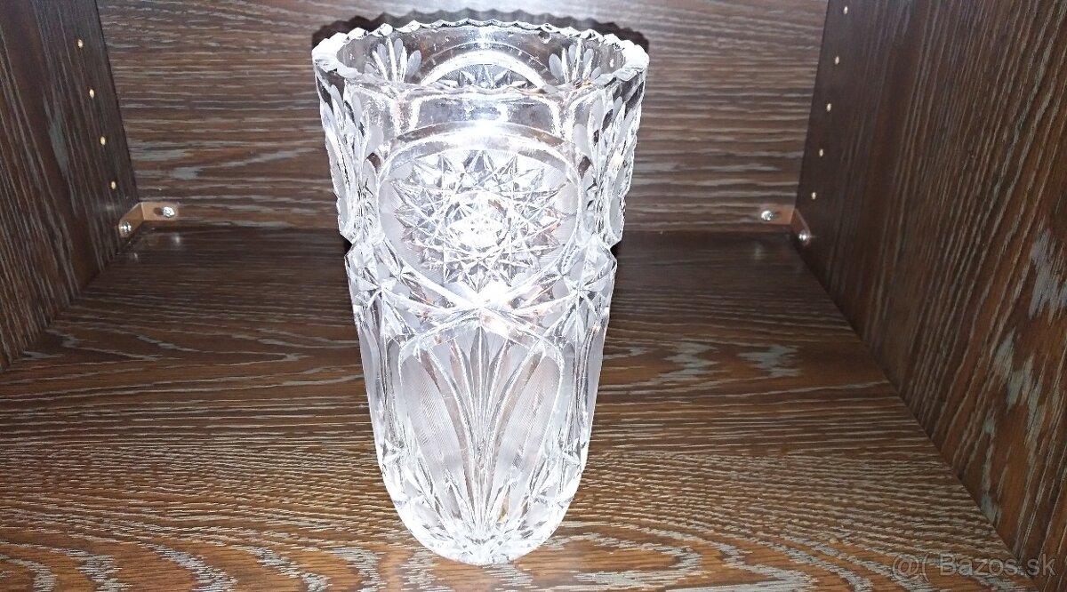 Krištáľ a ručne brúsené sklo - 7