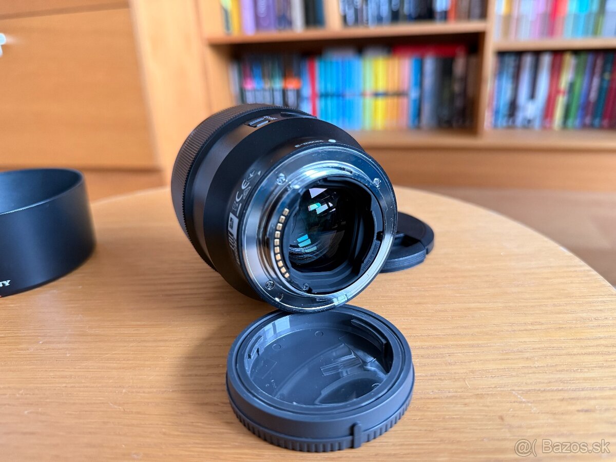 Sony FE 85mm F/1.8 - 7
