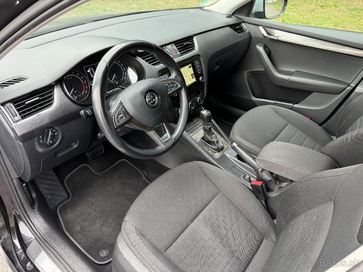 Škoda Octavia 3 Scout TDi - 7