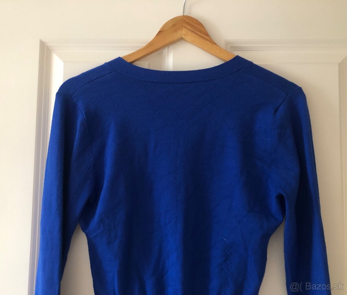 Kráľovsky modrý sveter na gombíky, Anna Scott, S/36 - 7