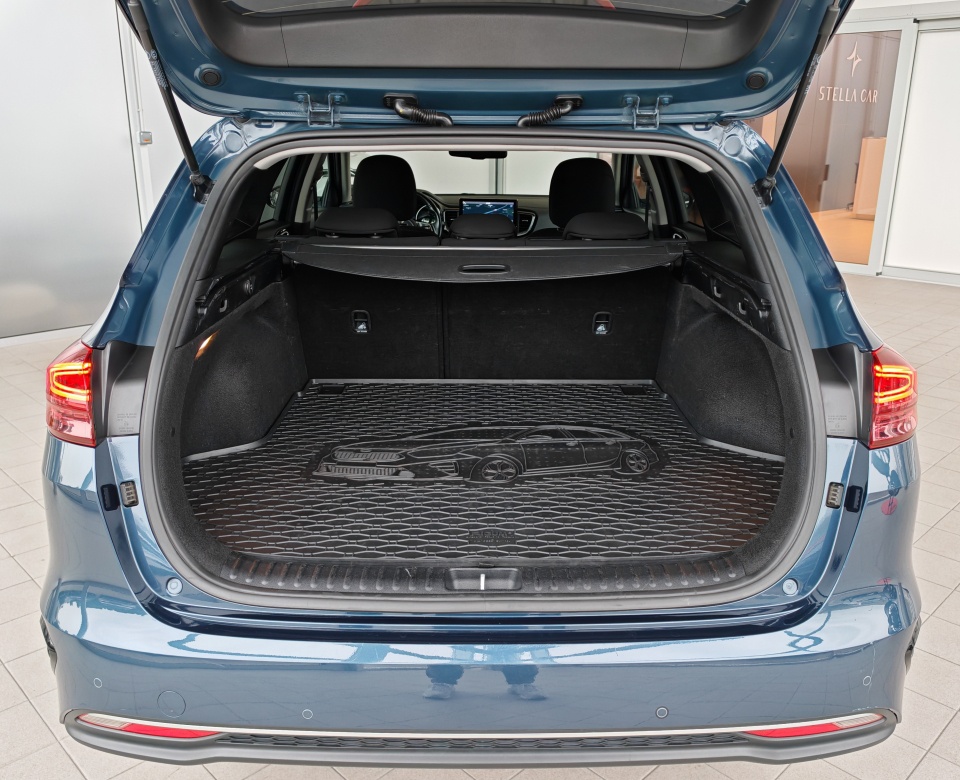 Kia Ceed SW 1.6 CRDi MHEV Gold A/T// AJ NA SPLÁTKY// - 7