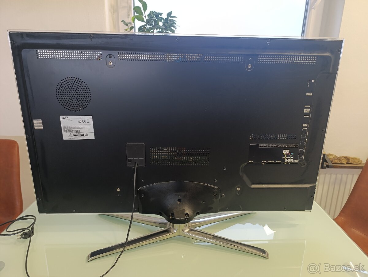 Samsung UE40C8000 - 7