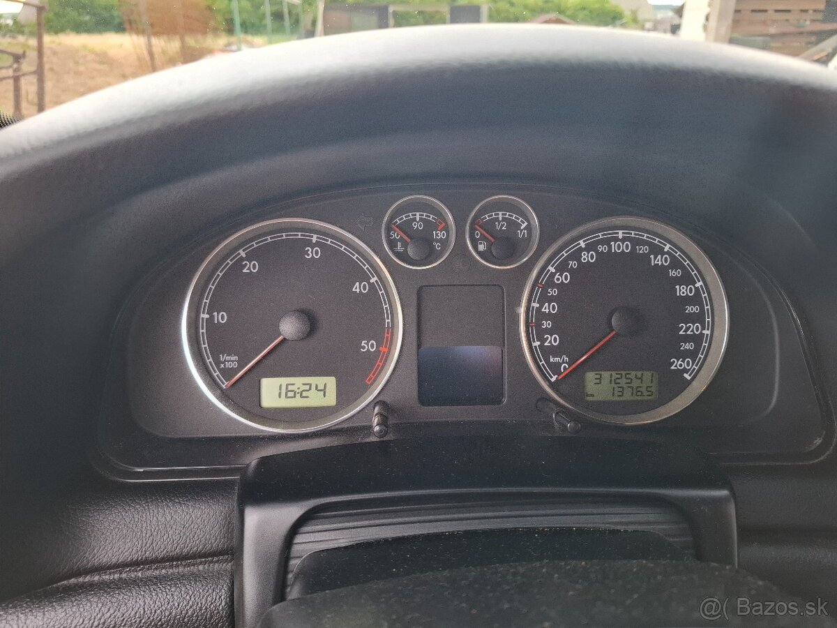 Volkswagen passat b5.5 2.5 V6 - 7