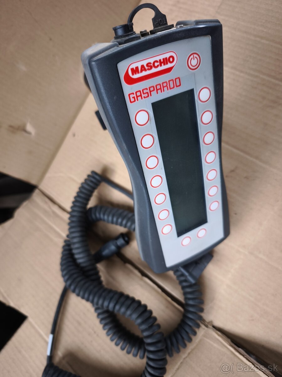 Rozmetadlo umeleho hnojiva+GPS ZADARMO - 7