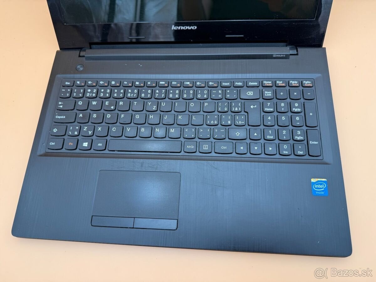 Lenovo Intel Celeron N2840/4GB RAM/250GB HDD - Win 8.1 - 7