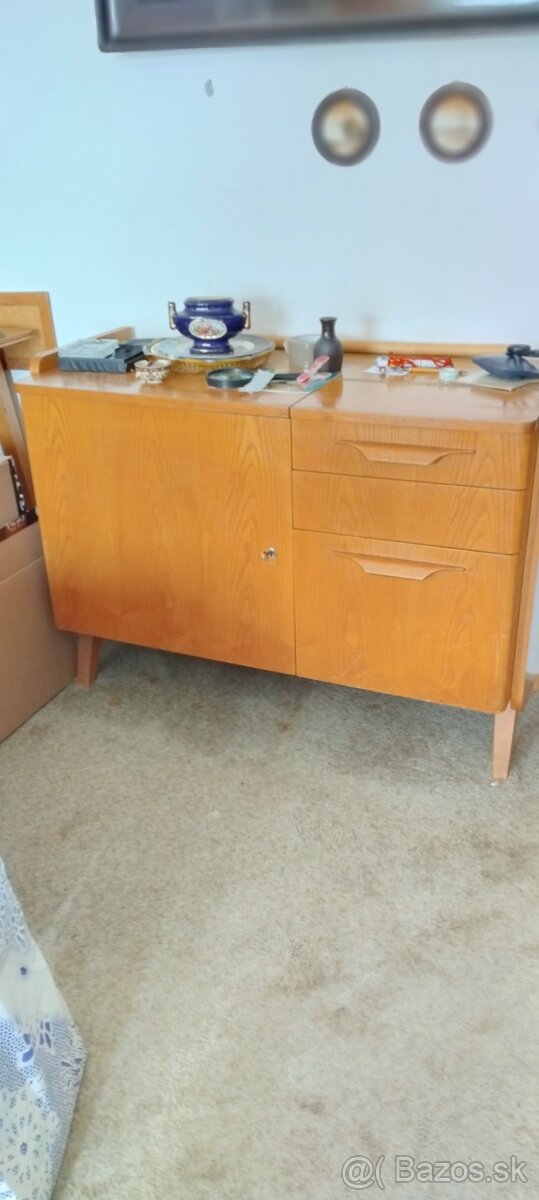 Obývacia retro stena - 7