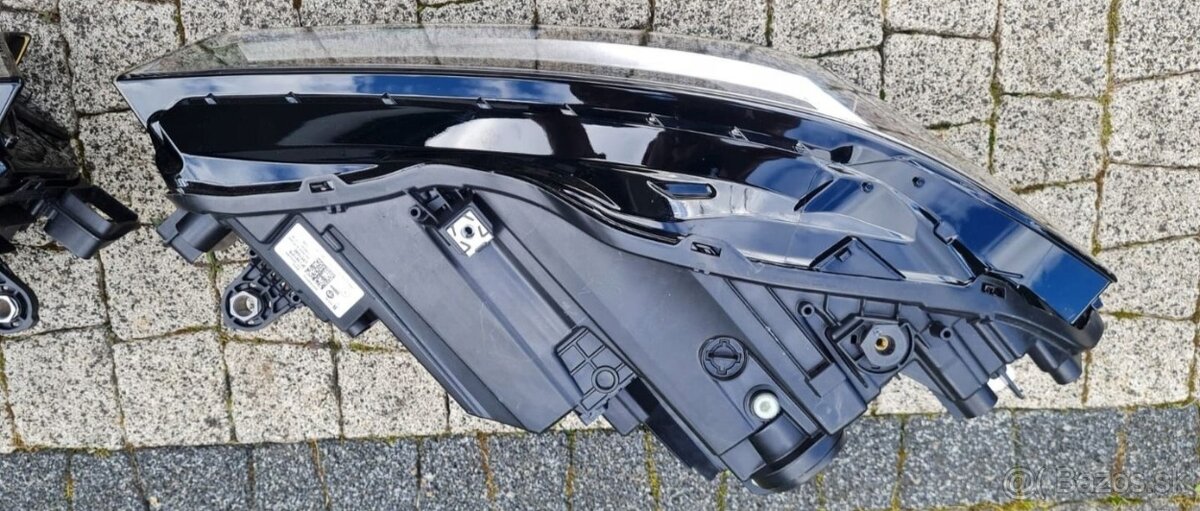 Škoda Superb IV 4 predne svetla full led svetla 3P1 - 7