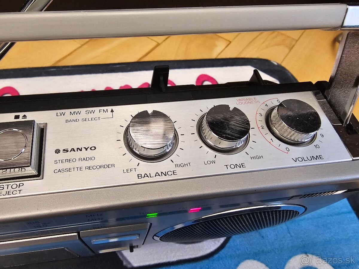 SANYO M-7700 (1979) - 7