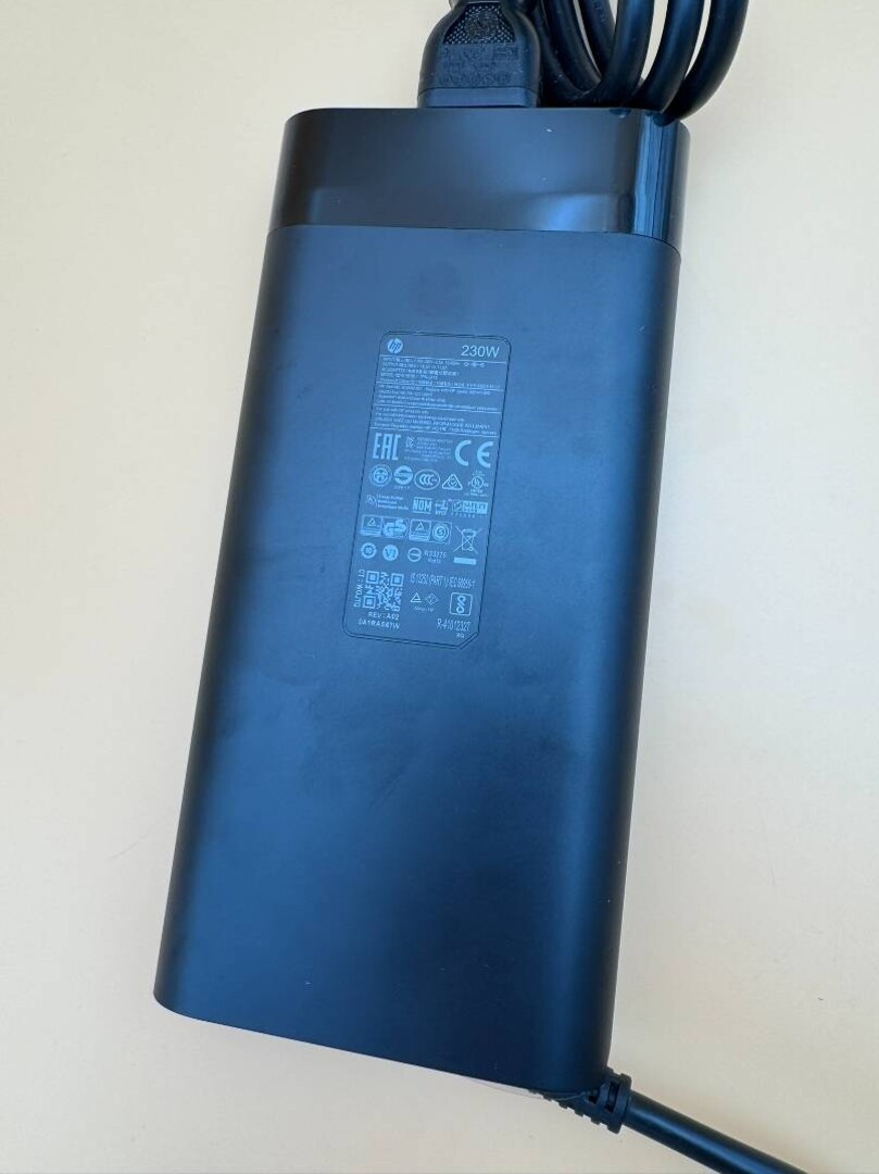 Predám dokovaciu stanicu na notebooky HP HP Thunderbolt Dock - 7