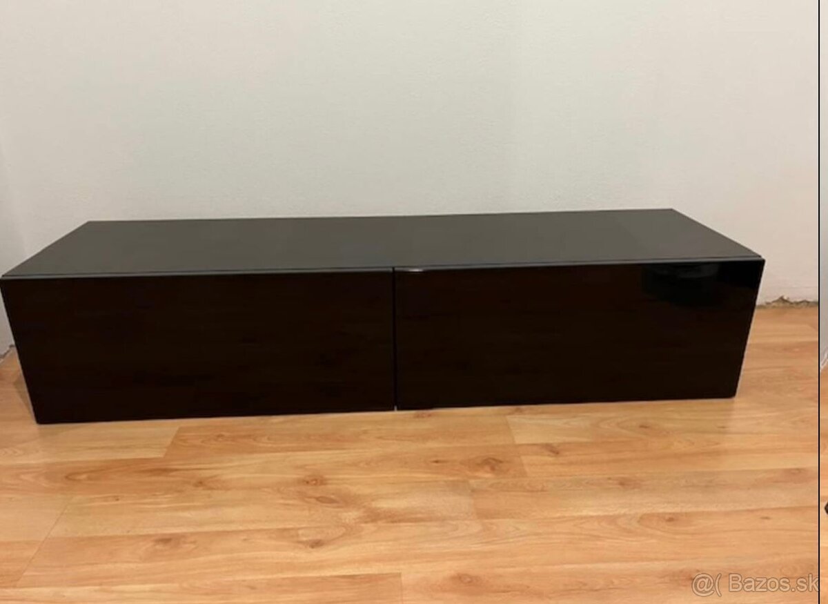Vitrína a lowboard - 7