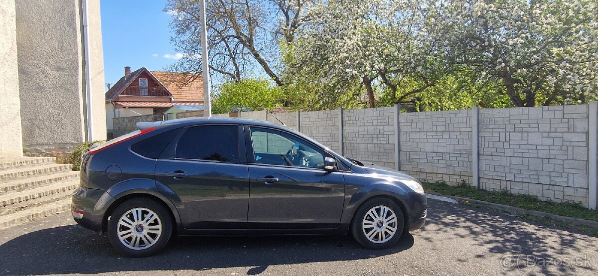 Predám Ford Focus 1.8 TDci facelift - 7