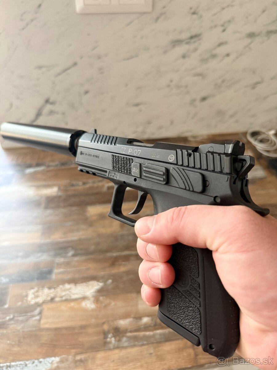 CZ P-07 KADET 22LR - 7