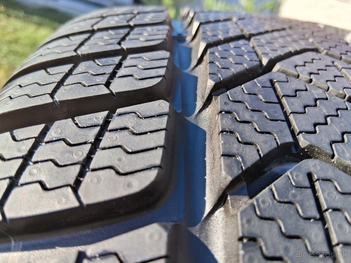 245/45 r19 zimne pneumatiky - 7