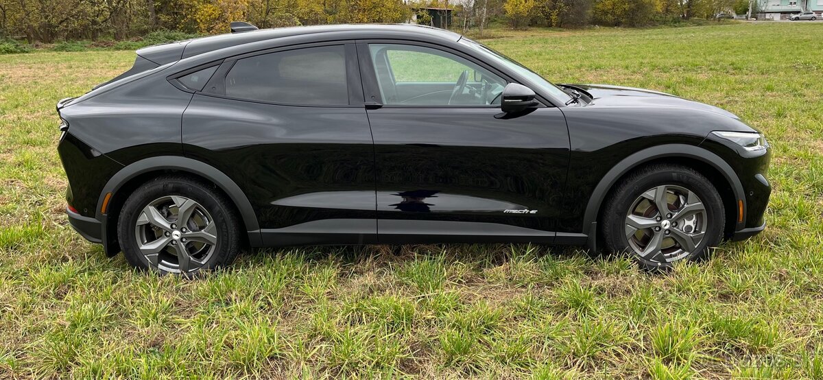Ford Mustang Mach-E RWD - 7