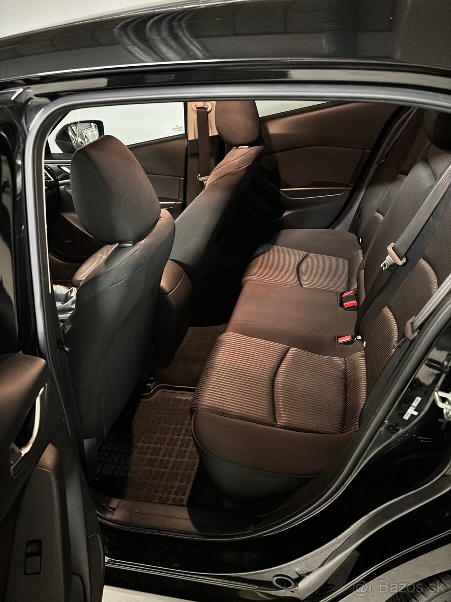 Mazda 3 2,2 D skyactive - 7