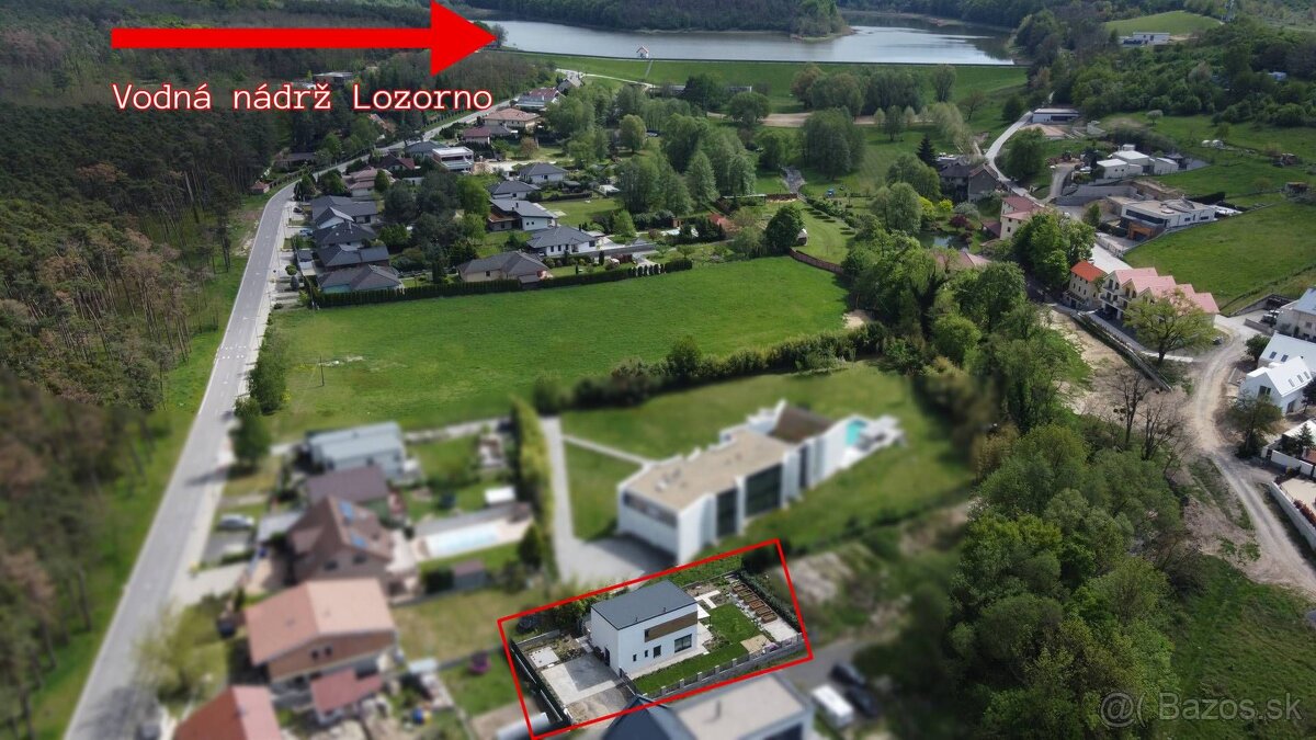 REZERVOVANÉ Nízkoenergetický 5i samostatne stojaci rodinný - 7