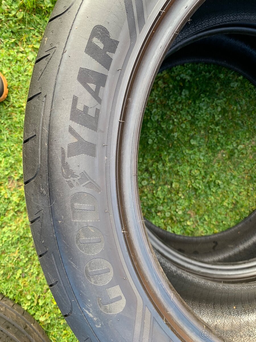 Letné pneumatiky 225/50 R20 - 7