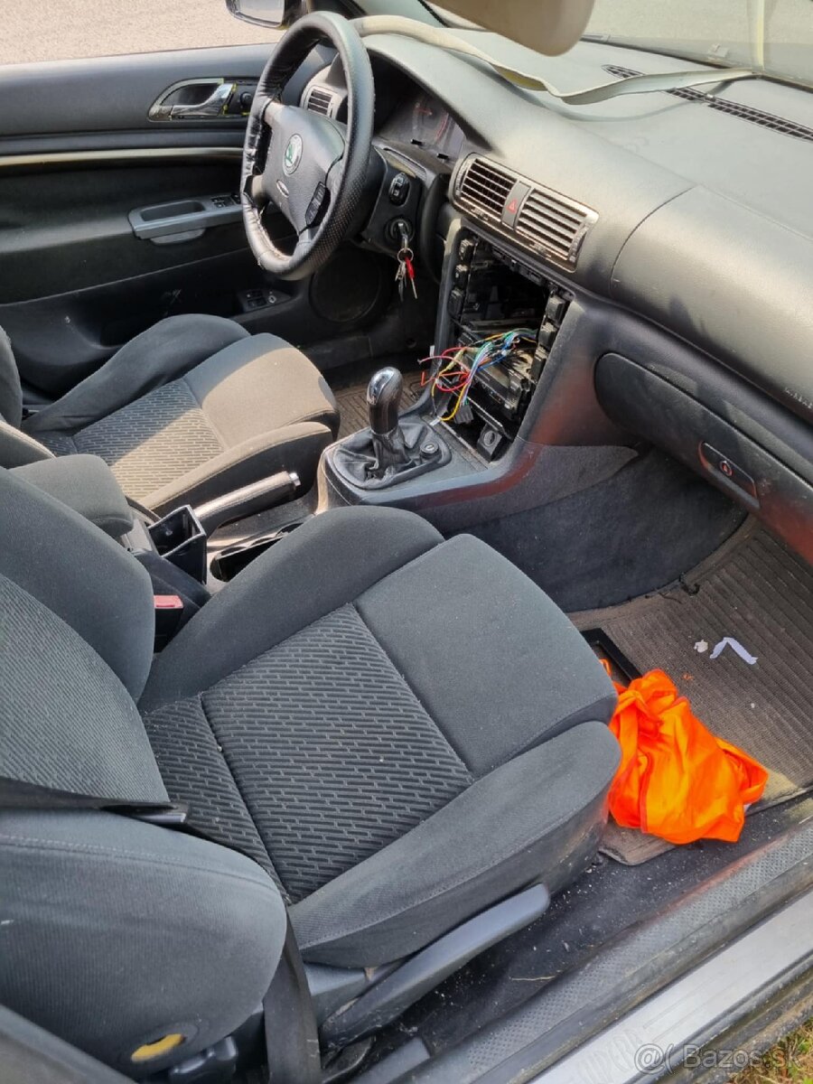 Rozpredám na diely škoda superb 1.9 96kw - 7