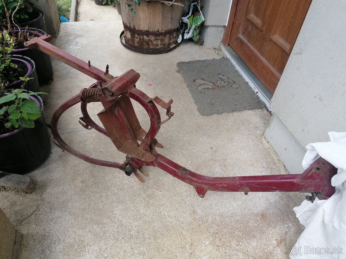Predám rám so zadnou vidlicou na Jawa 555 - 7