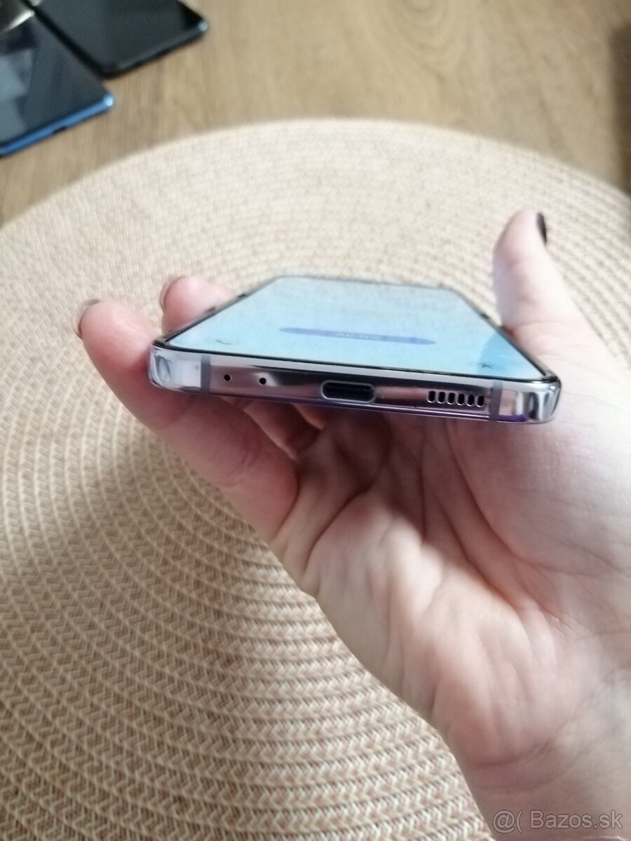 Samsung galaxy Z Flip 4 - 7