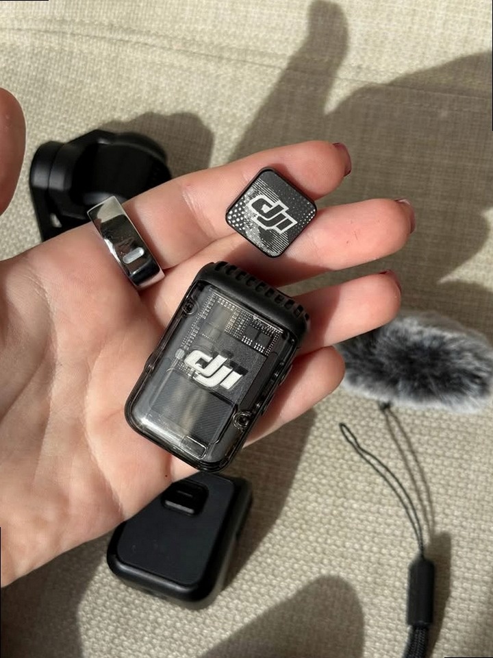 DJI Osmo Pocket 3 Creator Combo - 7