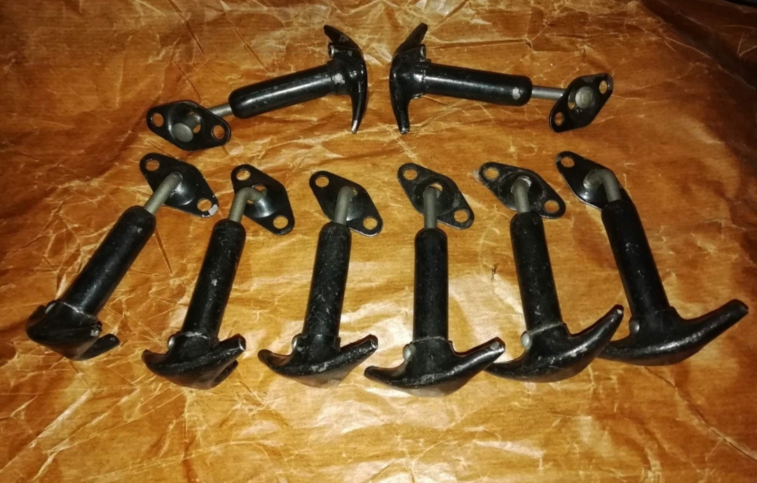 NOVÉ NÁHRADNÍ DÍLY - GAZ 69 - TOP - 7