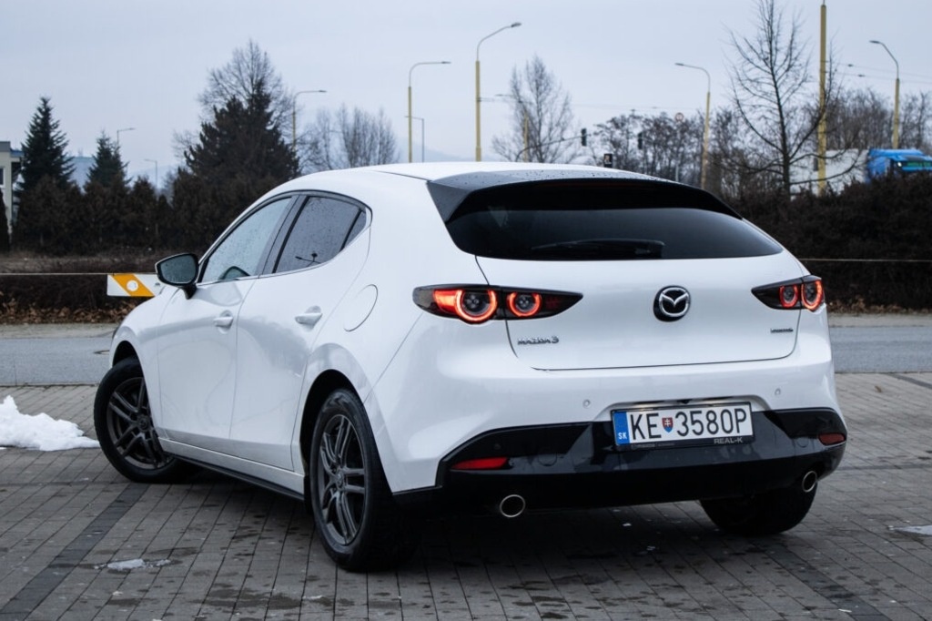 Mazda 3 90kW (2020). - 7