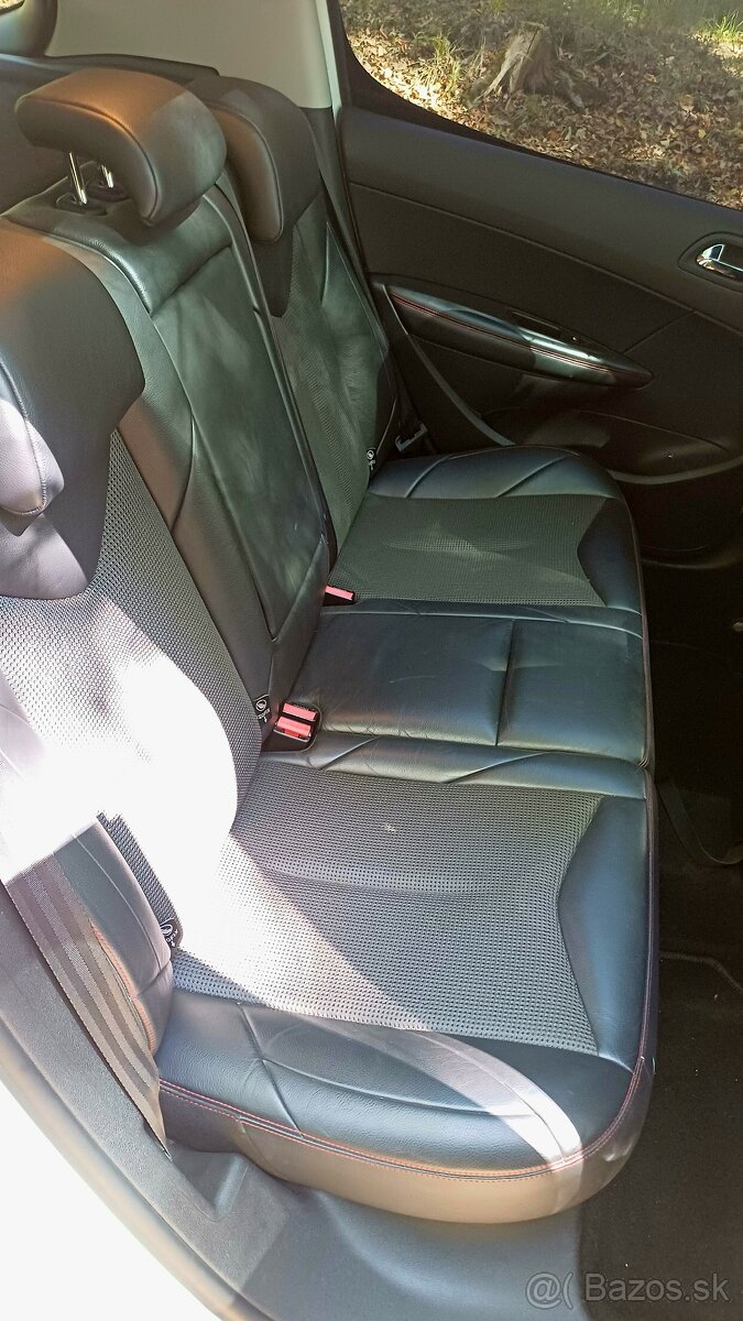 Peugeot 308 GTI - 7