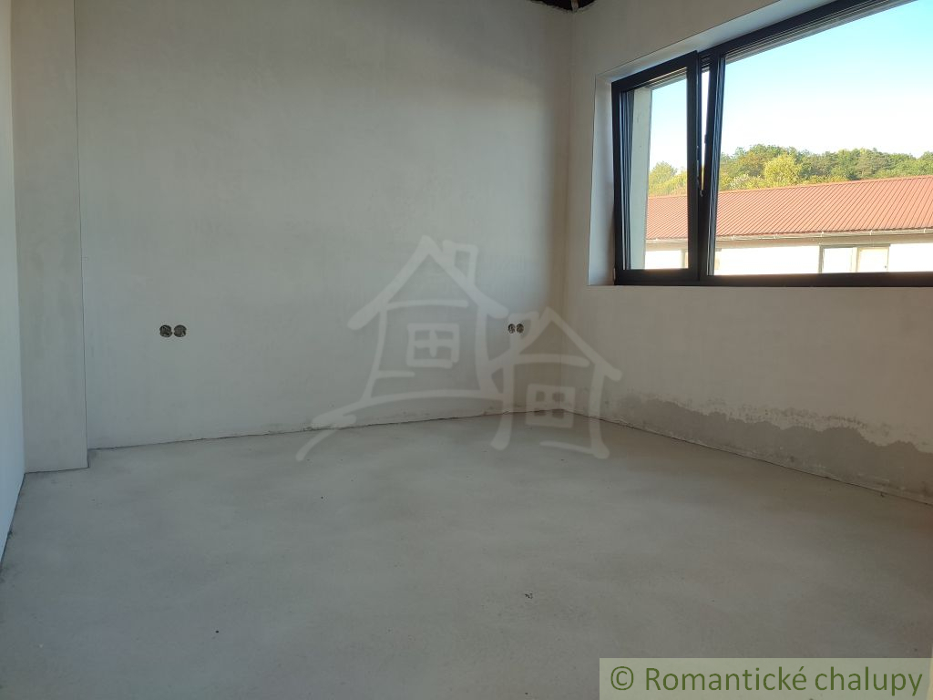 Moderný rodinný dom v pokojnej prírodnej lokalite, na skok - 7