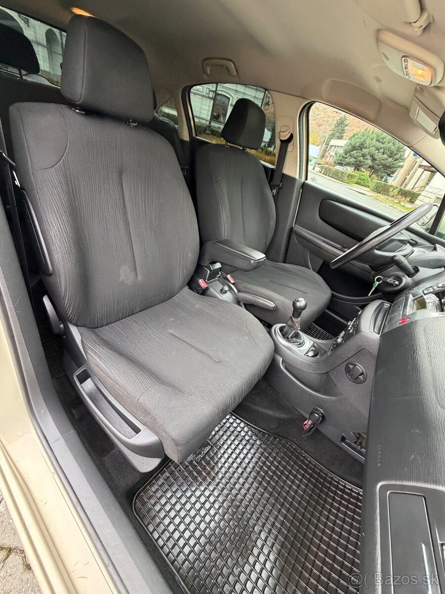 Citroën C4 1.6  klimatizácia, ťažné zariadenie - 7