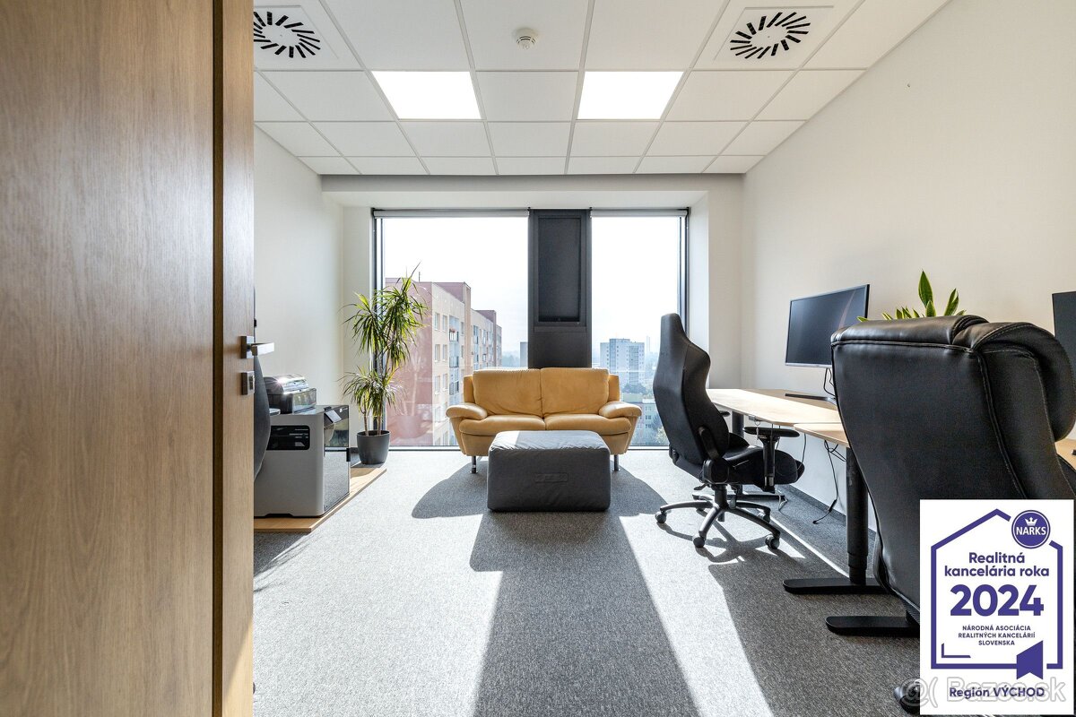 Reprezentatívna kancelária, DUETT I Námestie osloboditeľov - 7