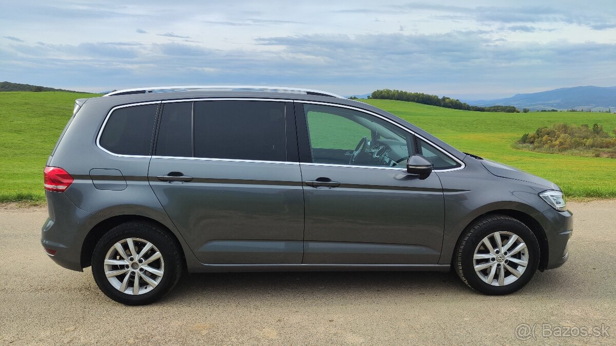 2017 Touran nový model, tsi 110kw,dsg 7st, top výbava - 7