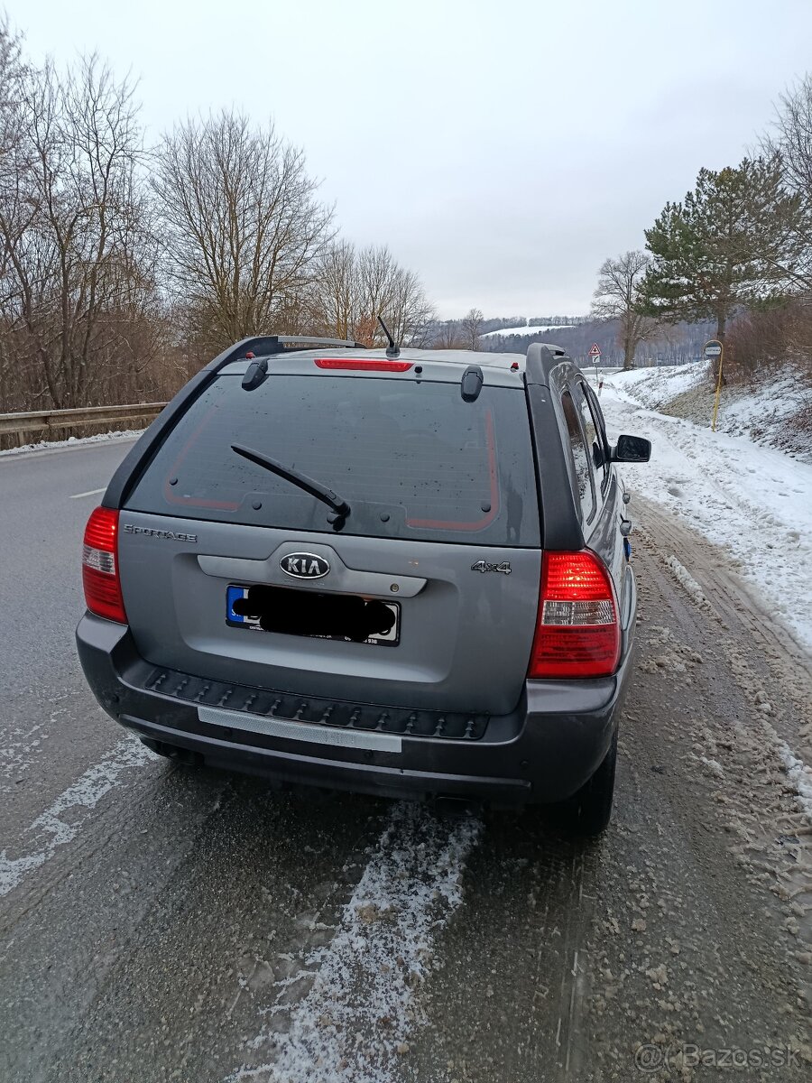 Predám Kia Sportage 2.0 CRDI 103kw - 7