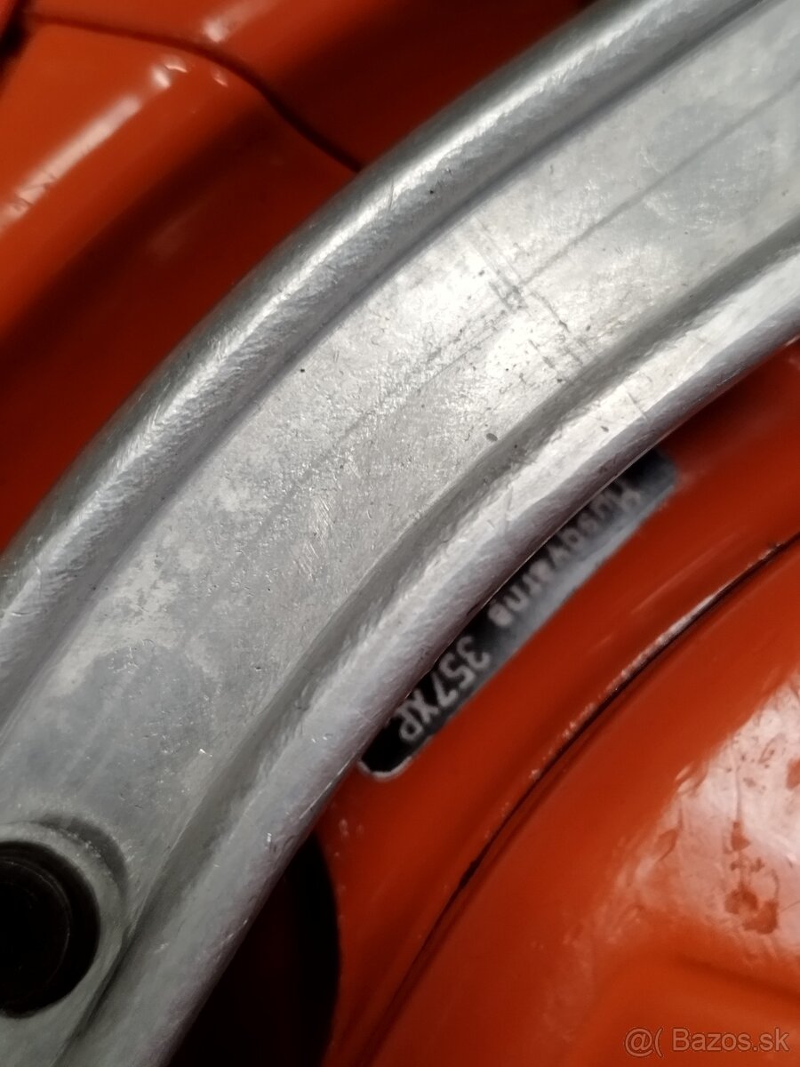 Husqvarna 357XP motorova pila top stav - 7