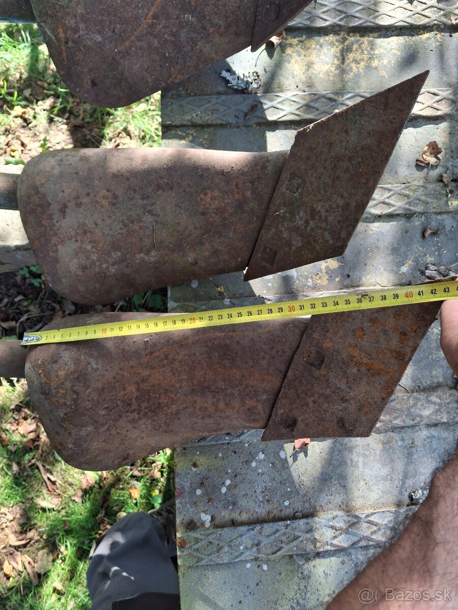 Predam predpluzky pluh trojak obracak - 7