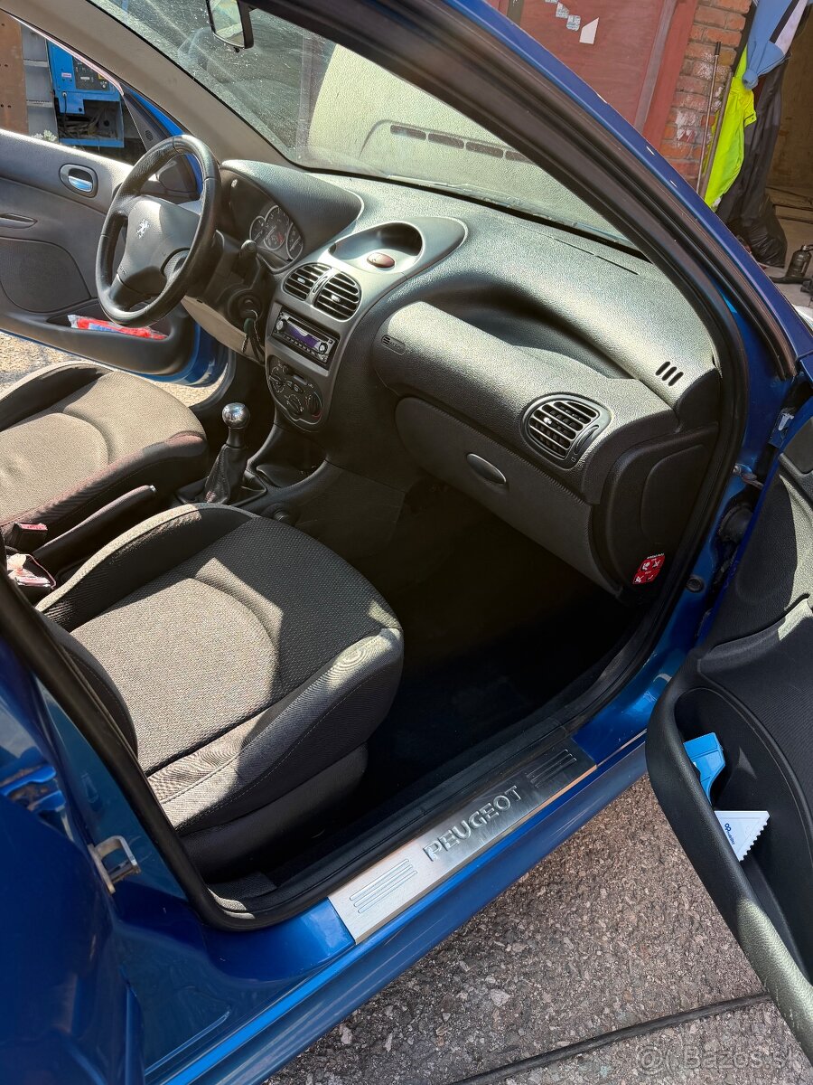 Peugeot 206 - 7