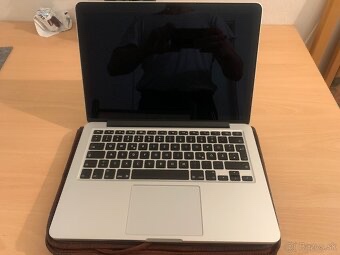 Macbook pro 2015 i5 8gb 256gb - 7