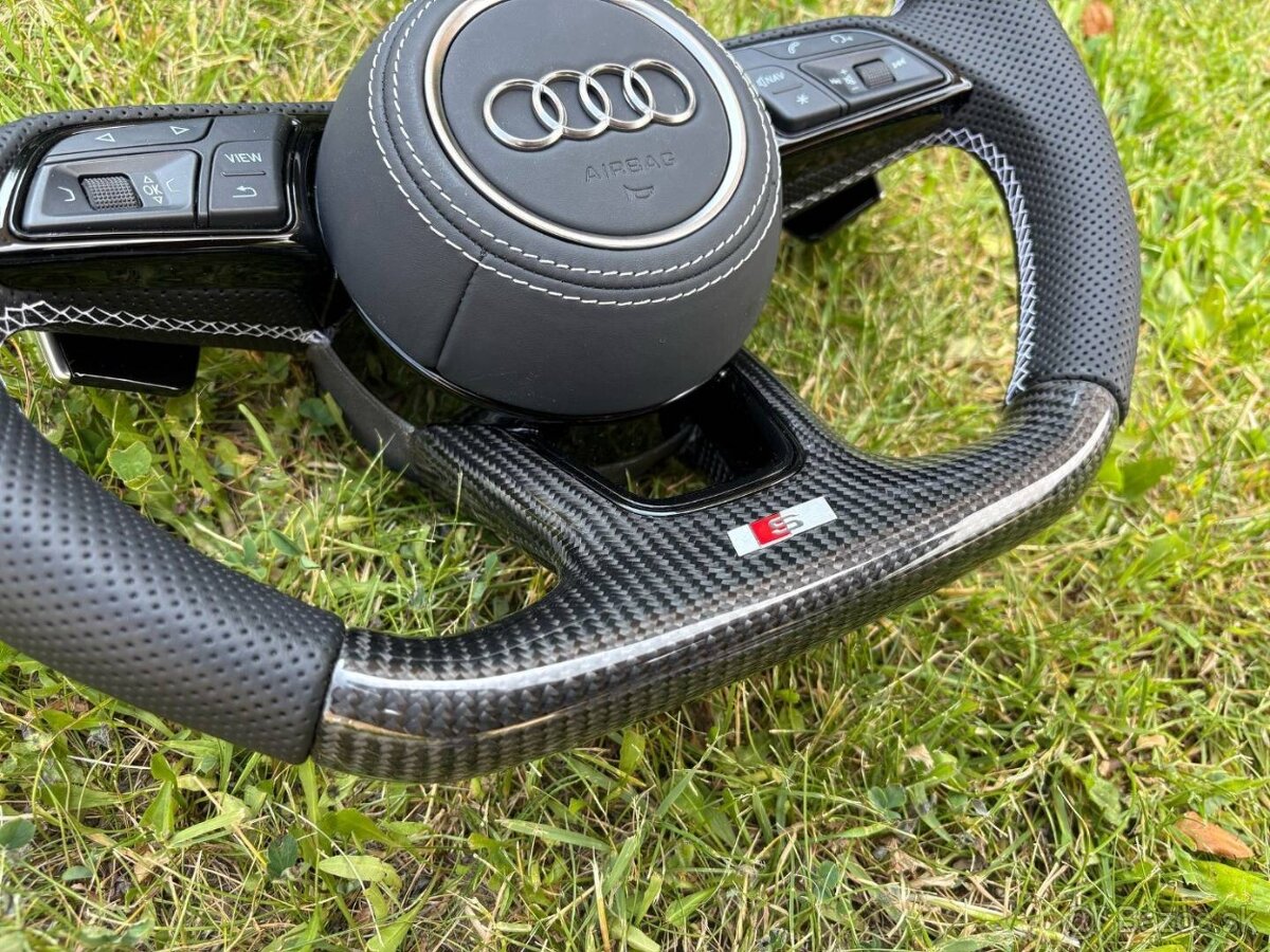 AUDI KARBONOVY ŠPORTOVÝ ZKOSENY VOLANT - 7