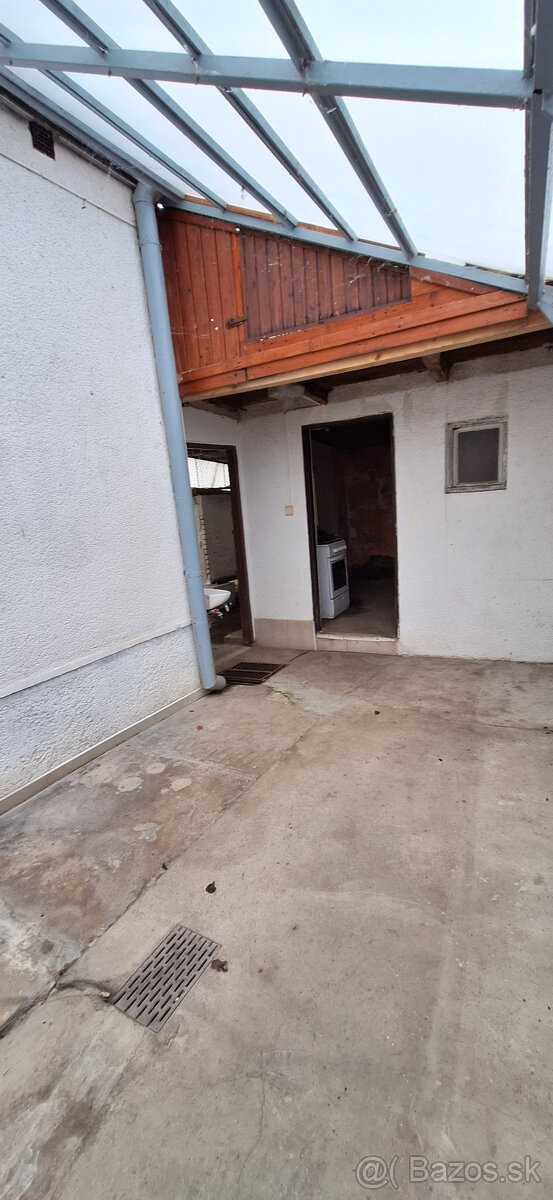 Rodinný dom s predzáhradkou - 7