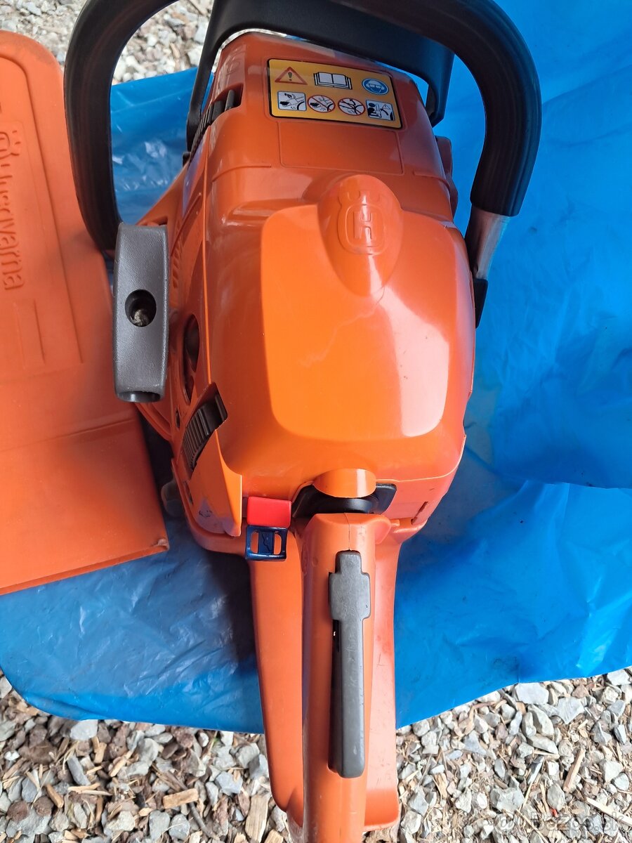 Husqvarna 346xp motorova pila - 7