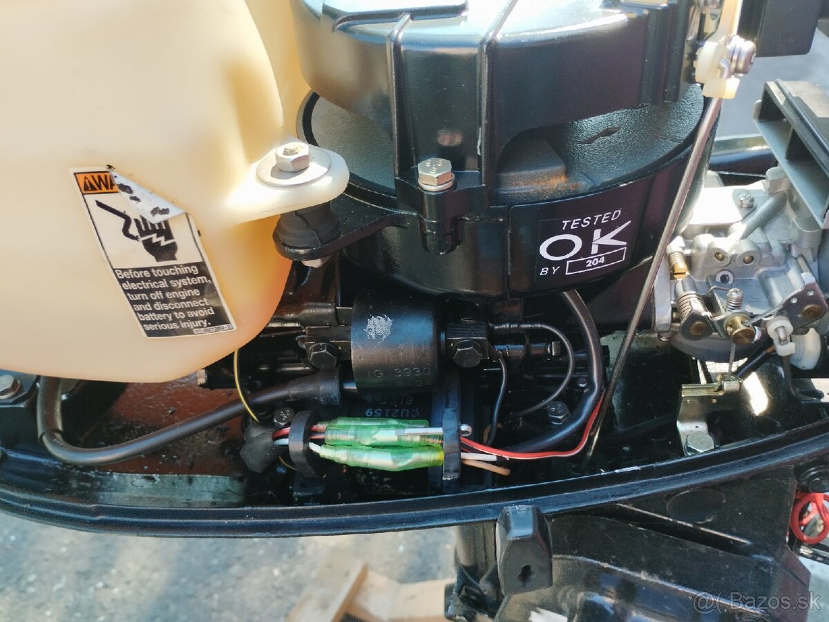 Predám motor Mariner 4hp - 7