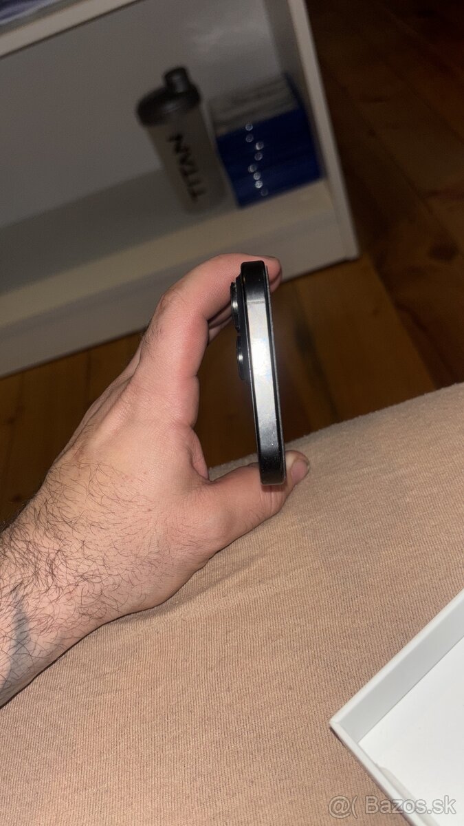 iPhone 16 Pro Max 512GB - 7