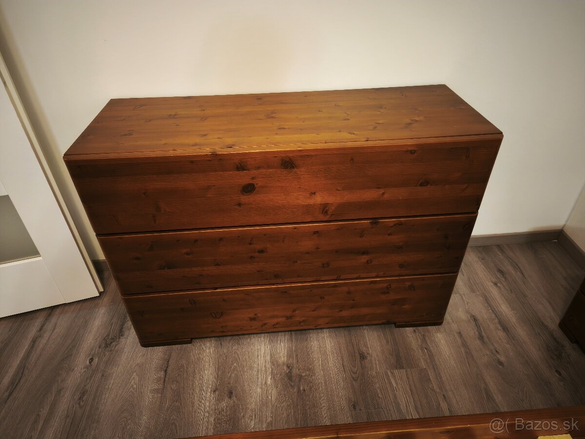 predam postel, komodu a nocne stoliky z masivu - 7