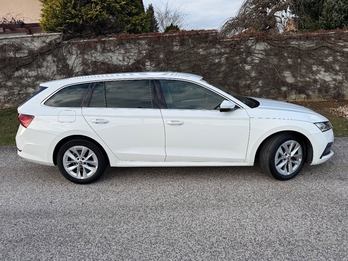 Škoda Octavia 110kW DSG 2022 Full-LED,Navi,Vyhrev - 7
