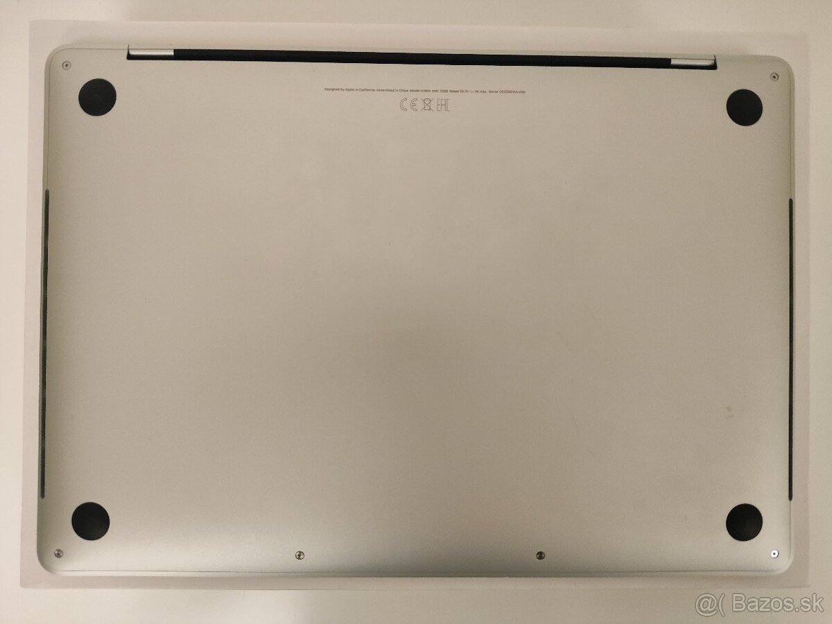 MacBook Pro 2019 | i5 • 8GB • 256GB SSD - 7